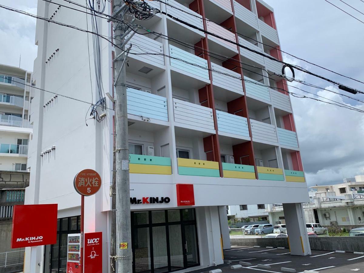 Mr.Kinjo Inn Rycom Kitanakagusuku Zewnętrze zdjęcie