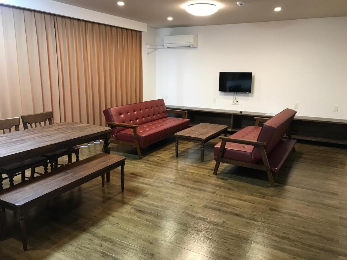 Mr.Kinjo Inn Rycom Kitanakagusuku Zewnętrze zdjęcie